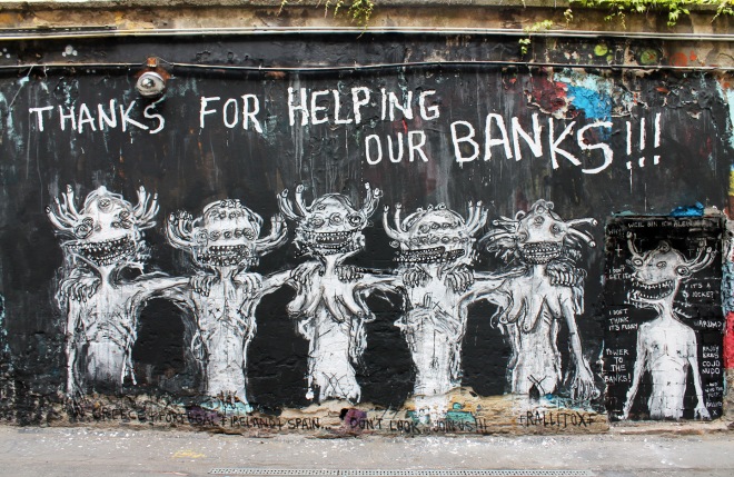 street_art_berlin_rallitox_thanks_for_helping_our_banks_11